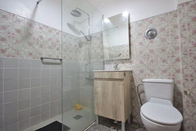 Apartamento T3 para Venda em Santa Iria de Azoia, São João da Talha e Bobadela