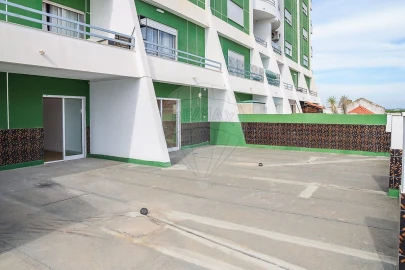 Apartamento T3 para Venda em Carregado e Cadafais