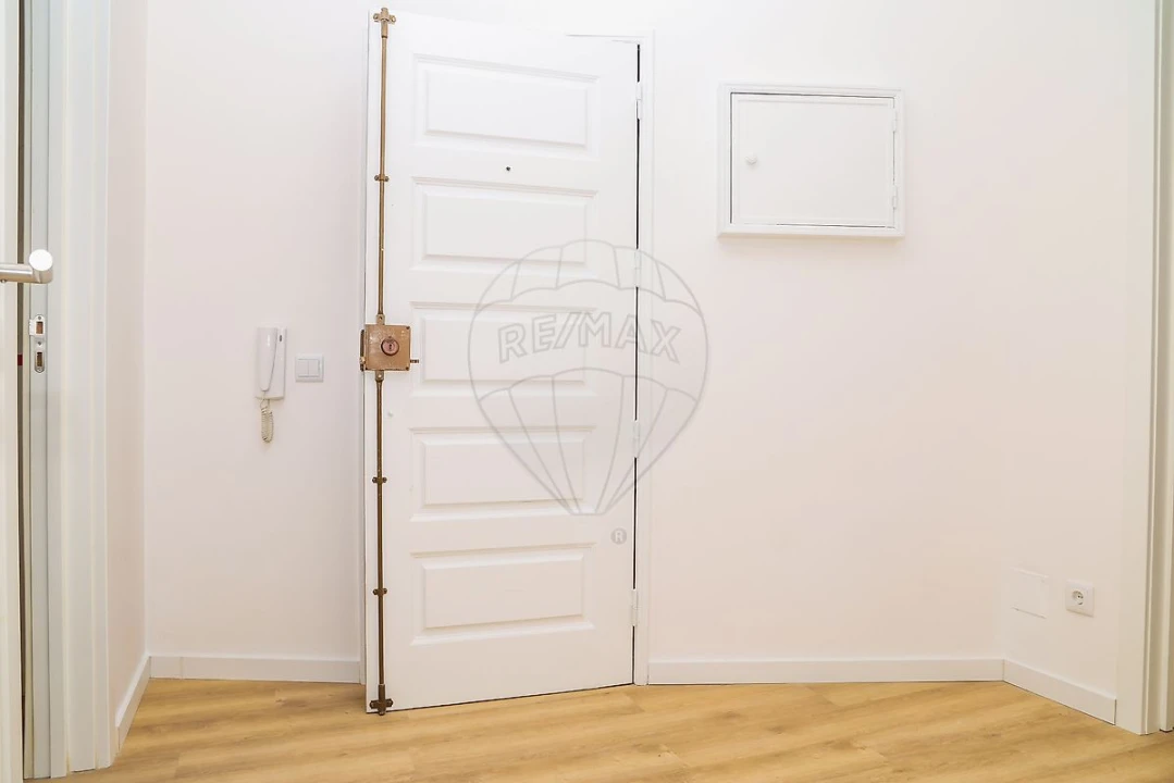 Apartamento T3 para Venda em Carregado e Cadafais Foto 17