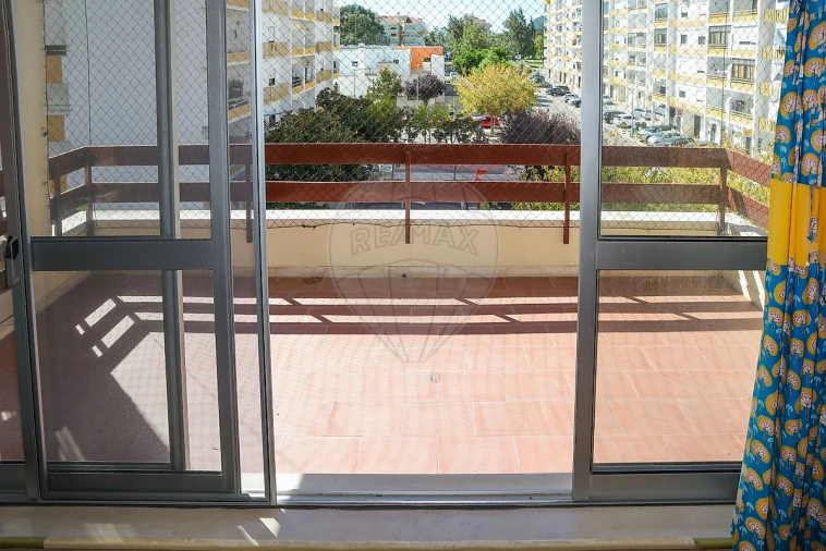 Apartamento T3 para Venda em Castanheira do Ribatejo e Cachoeiras Foto 17