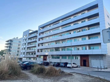 Apartamento T2 para Venda em Glória e Vera Cruz