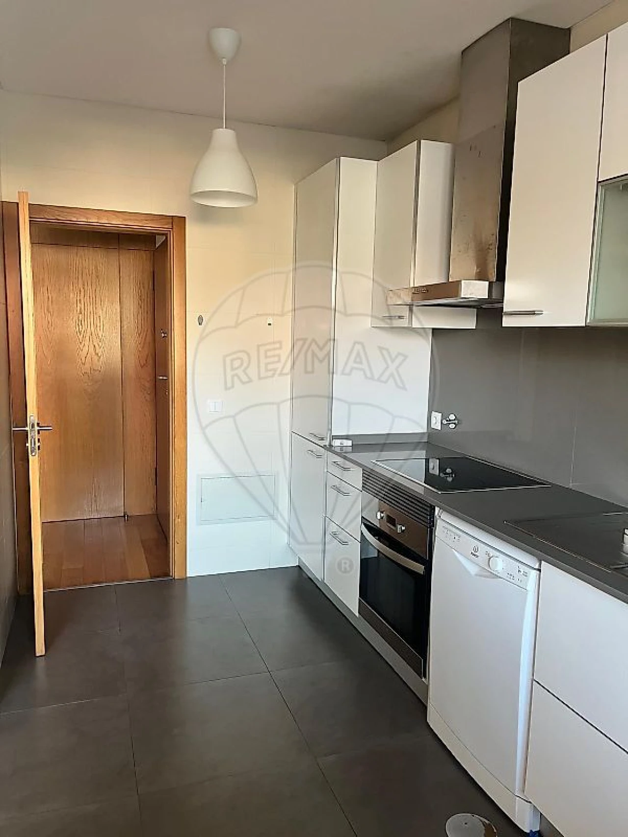 Apartamento T2 para Venda em Glória e Vera Cruz Foto 6
