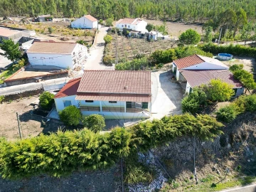 Moradia T3 para Venda em Envendos