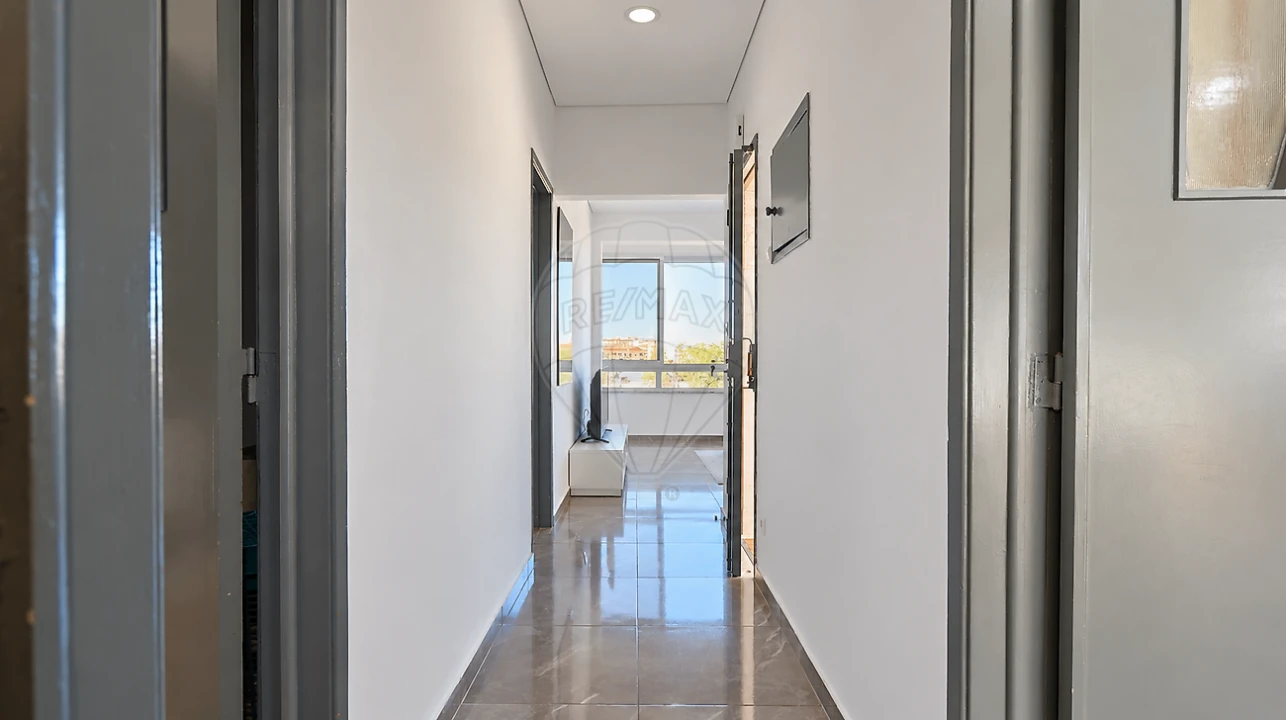 Apartamento T2 para Venda em Seixal, Arrentela e Aldeia de Paio Pires Foto 6