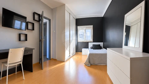 Apartamento T2 para Venda em Seixal, Arrentela e Aldeia de Paio Pires
