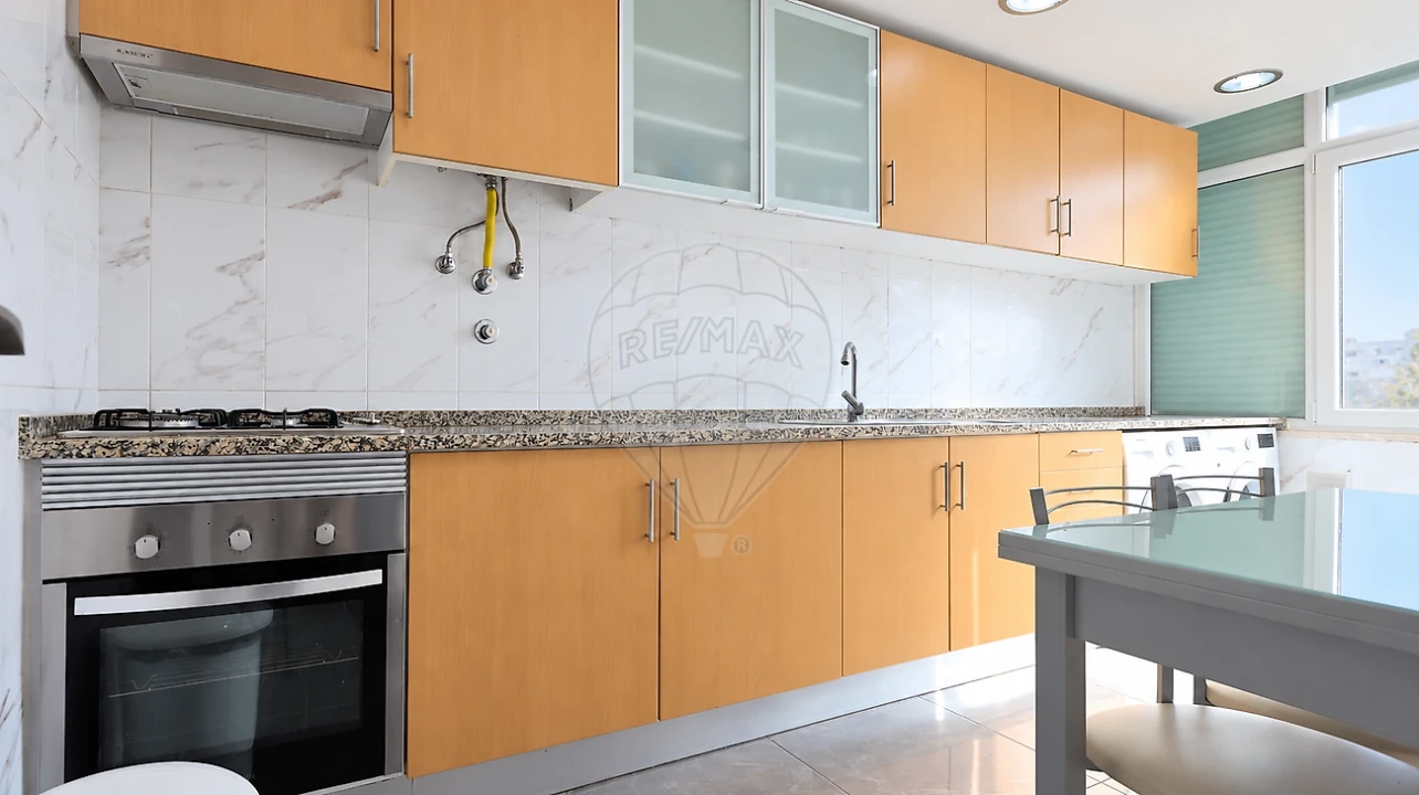 Apartamento T2 para Venda em Seixal, Arrentela e Aldeia de Paio Pires Foto 7
