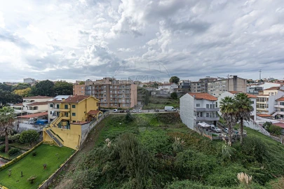 Apartamento T2 para Venda em Gondomar (São Cosme), Valbom e Jovim