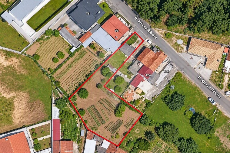 Terreno para Venda em Macieira de Sarnes Foto 3