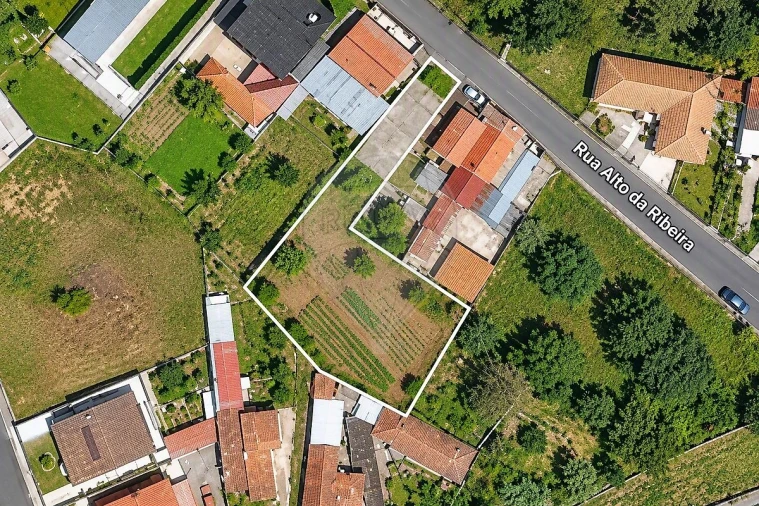 Terreno para Venda em Macieira de Sarnes Foto 2