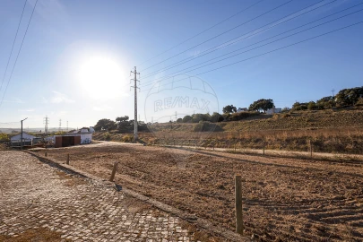 Terreno para Venda em Vila Nova da Rainha