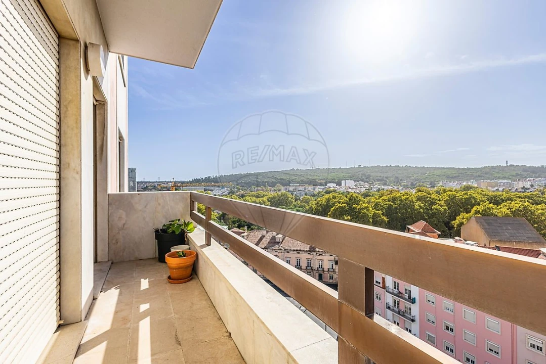 Apartamento T4 para Arrendamento em São Domingos de Benfica Foto 44