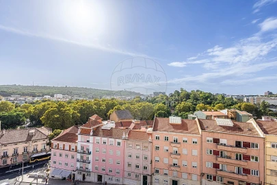 Apartamento T4 para Arrendamento em São Domingos de Benfica