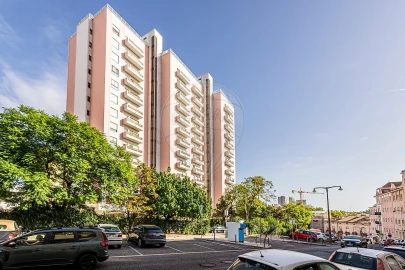 Apartamento T4 para Arrendamento em São Domingos de Benfica