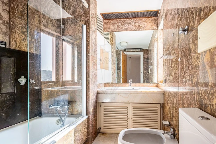 Apartamento T4 para Arrendamento em São Domingos de Benfica Foto 45