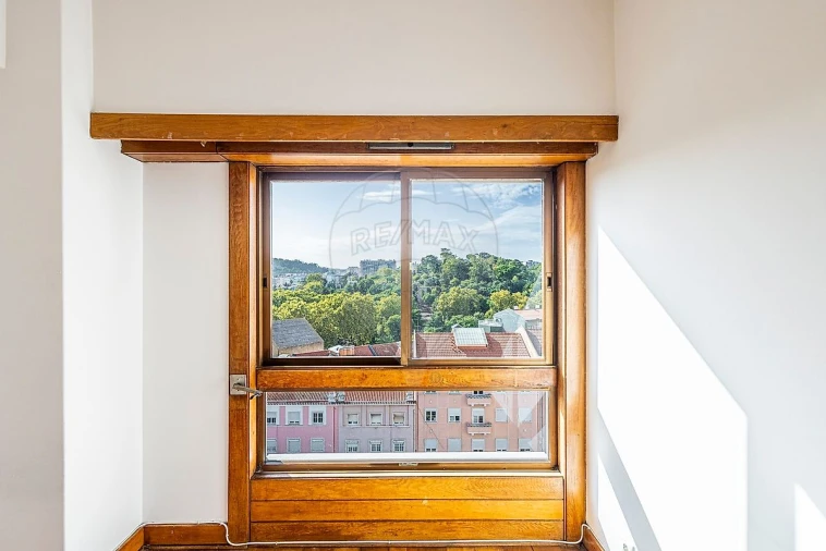 Apartamento T4 para Arrendamento em São Domingos de Benfica Foto 49