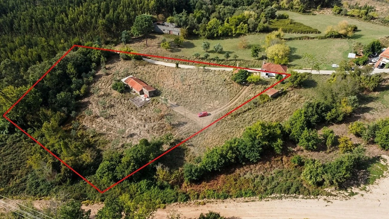 Moradia T4 para Venda em São Miguel, Santa Eufémia e Rabaçal Foto 16