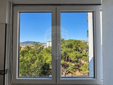 Apartamento T2 para Venda em Rio de Mouro