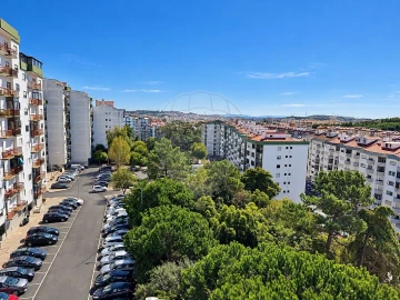 Apartamento T2 para Venda em Rio de Mouro