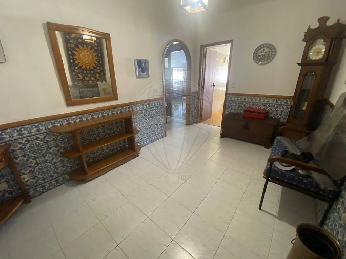 Apartamento T4 para Arrendamento em Massamá e Monte Abraão Foto 11