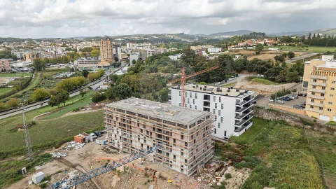 Apartamento T1 para Venda em Antas e Abade de Vermoim