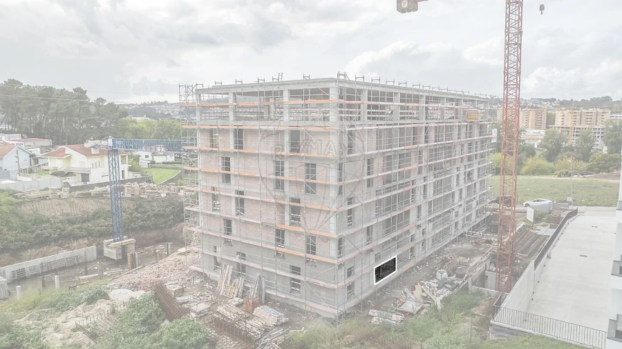 Apartamento T1 para Venda em Antas e Abade de Vermoim Foto 5