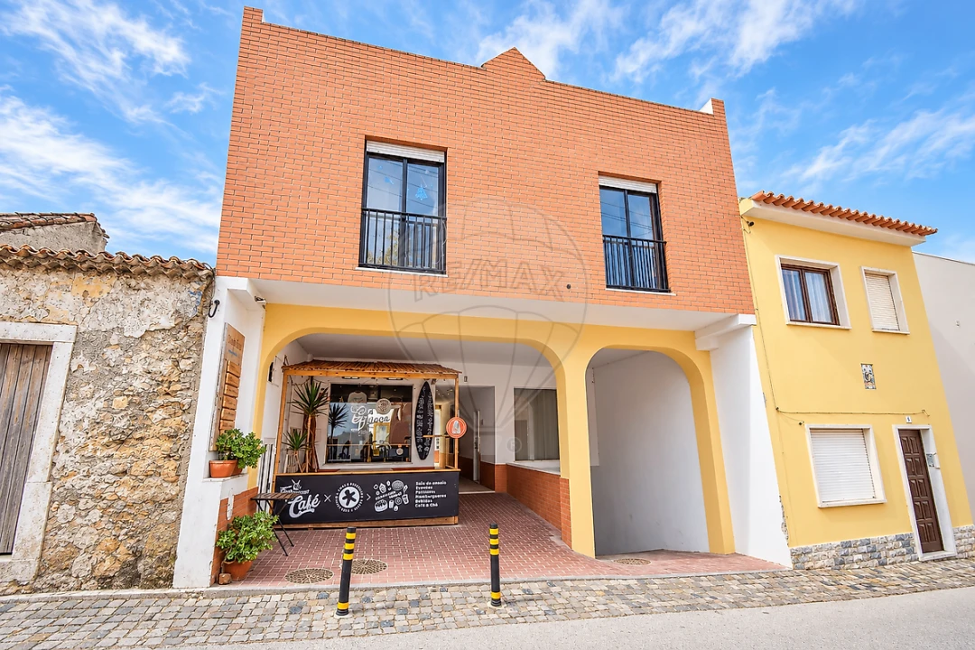 Apartamento T2 para Venda em Santo Isidoro Foto 5