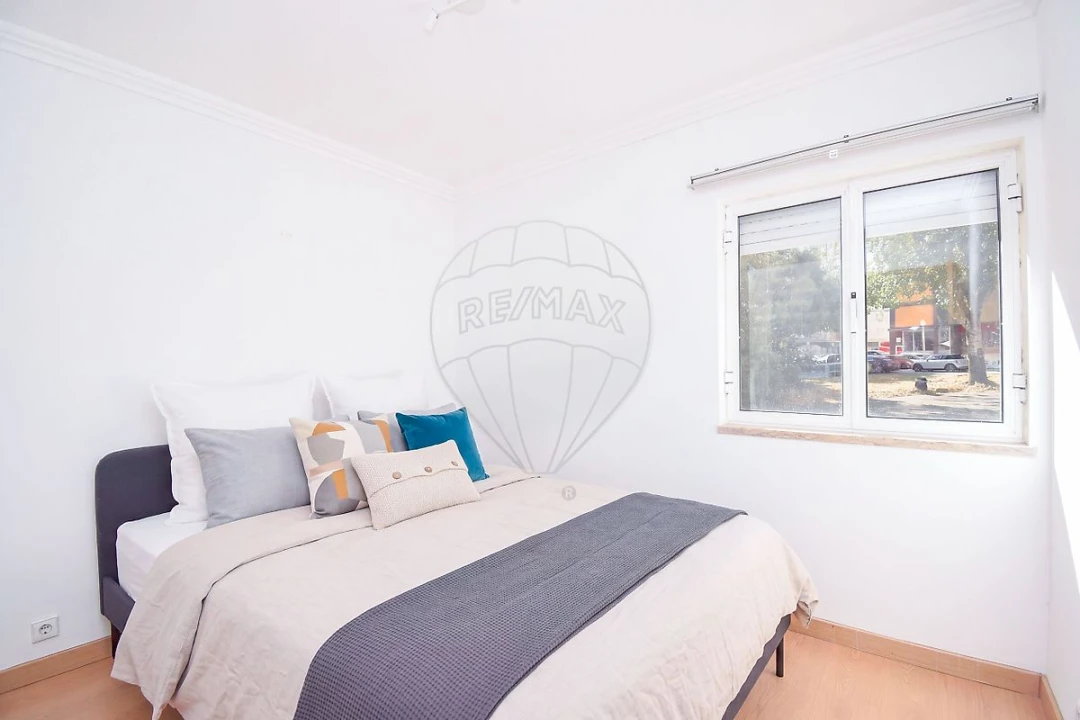 Apartamento T3 para Arrendamento em Olivais Foto 1