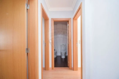 Apartamento T3 para Arrendamento em Olivais