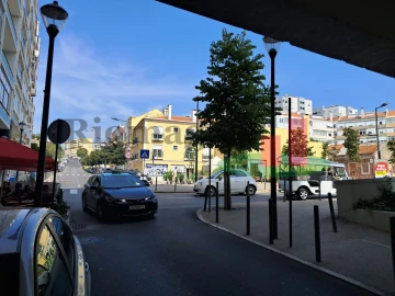 Apartamento T1 para Venda em Ajuda