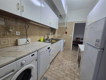 Apartamento T1 para Venda em Avenidas Novas