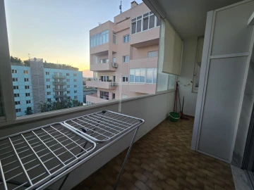 Apartamento T1 para Venda em Avenidas Novas
