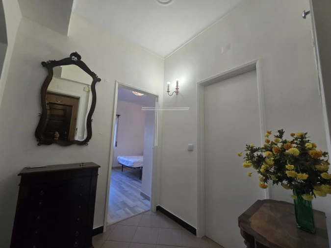 Apartamento T1 para Venda em Avenidas Novas Foto 5