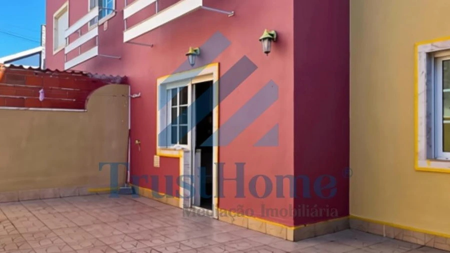 Apartamento T2 para Venda em Mina de Água