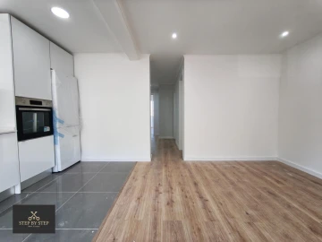 Apartamento T2 para Venda em Venteira