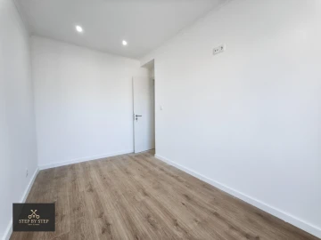 Apartamento T2 para Venda em Venteira