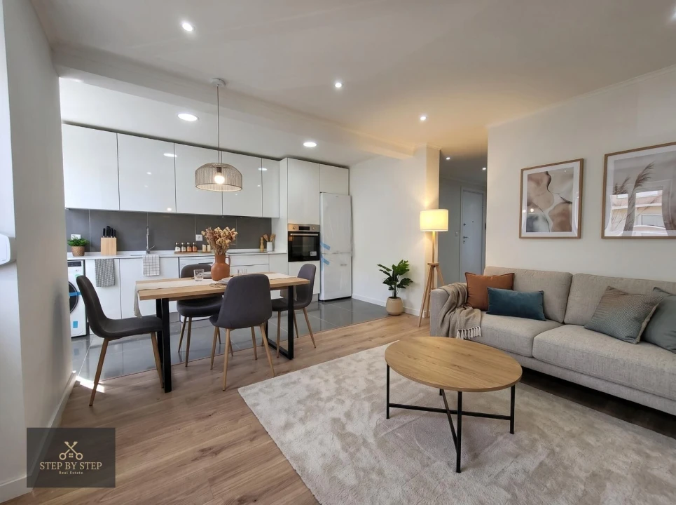 Apartamento T2 para Venda em Venteira Foto 1