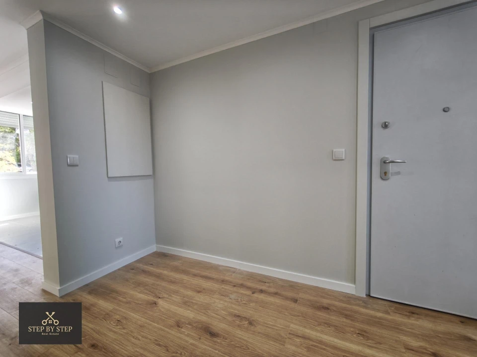 Apartamento T2 para Venda em Venteira Foto 31