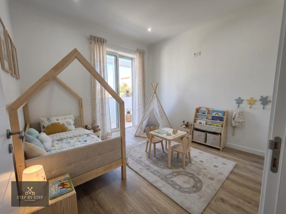 Apartamento T2 para Venda em Venteira Foto 4