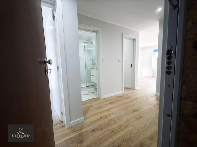 Apartamento T2 para Venda em Venteira Foto 32