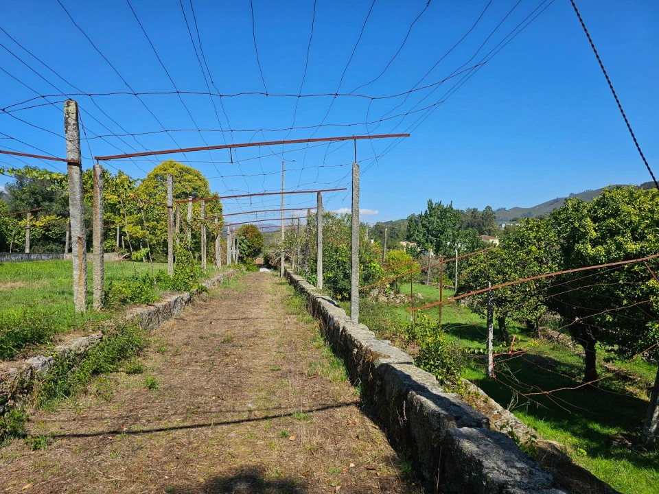 Moradia T10 para Venda em Coucieiro Foto 10