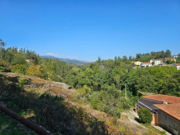 Moradia T10 para Venda em Coucieiro