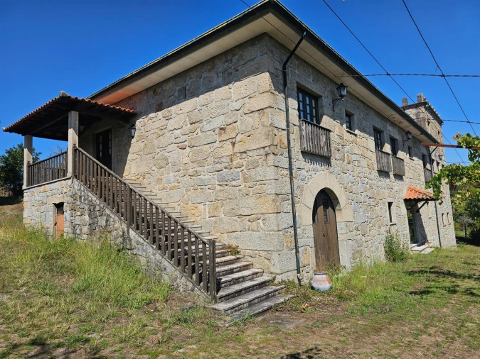 Moradia T10 para Venda em Coucieiro Foto 14
