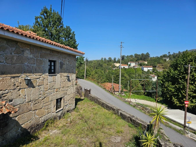 Moradia T10 para Venda em Coucieiro Foto 24
