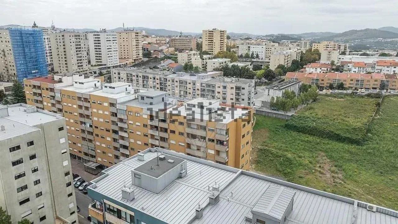 Apartamento T3 para Venda em São Vicente (Braga) Foto 28