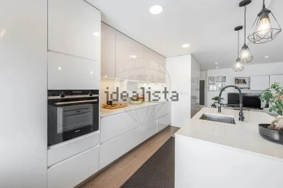 Apartamento T3 para Venda em São Vicente (Braga)