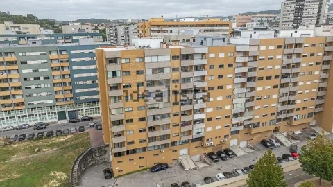 Apartamento T3 para Venda em São Vicente (Braga)