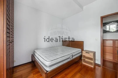 Apartamento T1 para Venda em Paranhos