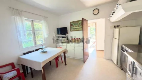 Moradia T4 para Venda em Bouro (Santa Maria)