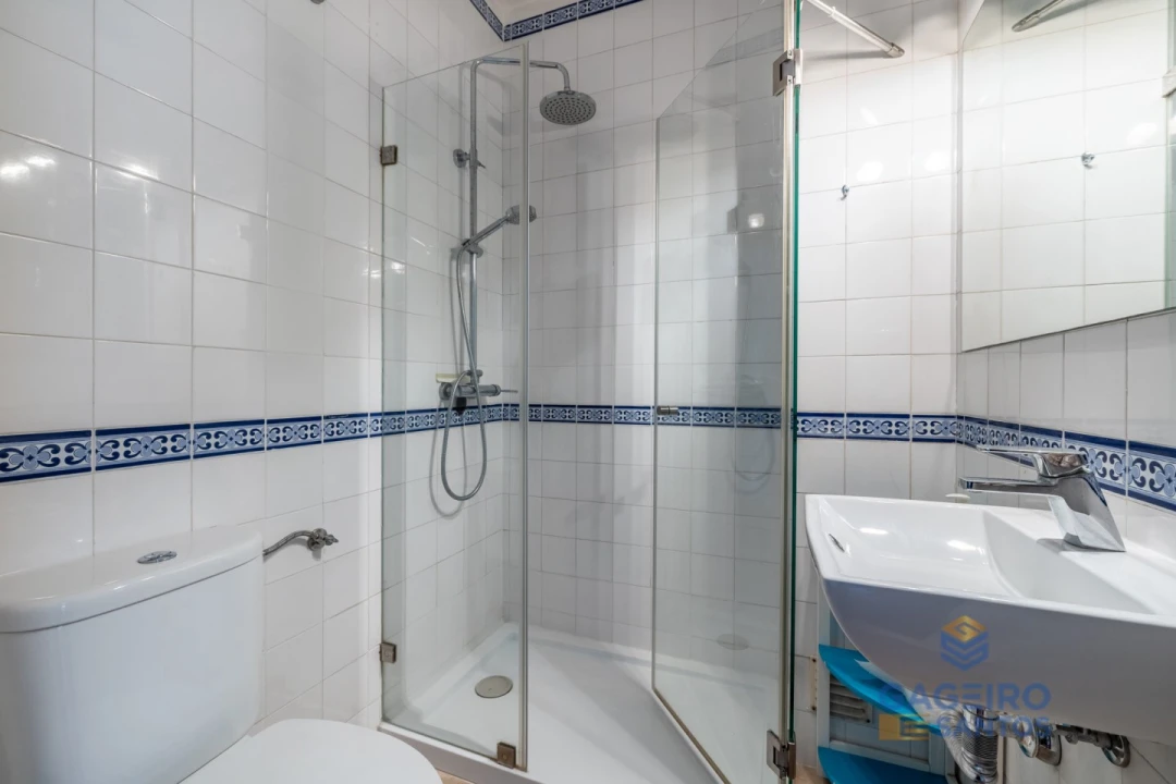 Apartamento T3 para Venda em São Martinho do Porto Foto 22