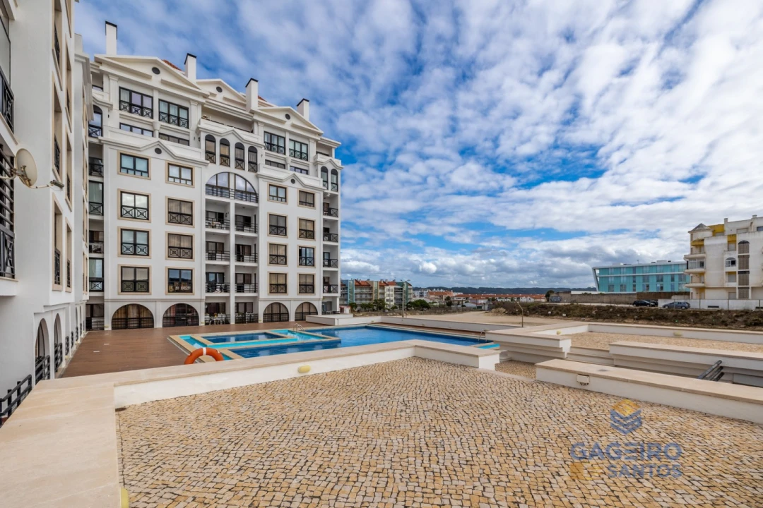 Apartamento T3 para Venda em São Martinho do Porto Foto 36